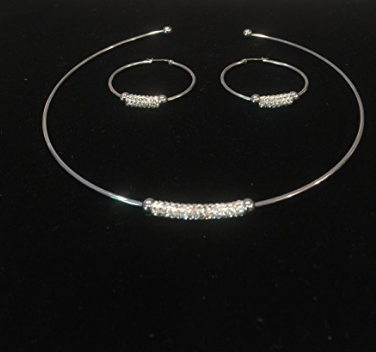 NECKLACE AND EARRING SET - (DIAMOND LINE)