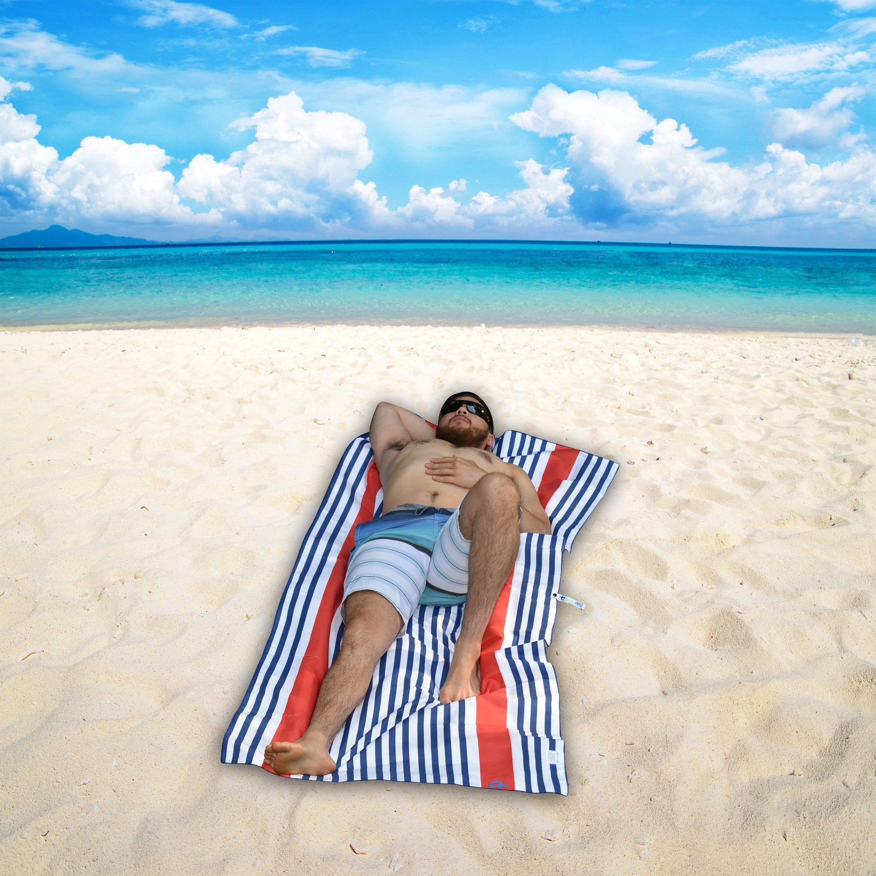 Beach Towel - Blue Red (78x35 inches)