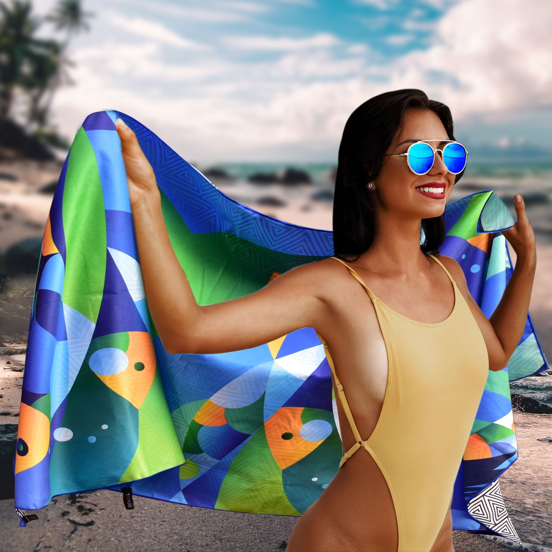Beach Towel - Fishes (78x35 inches)